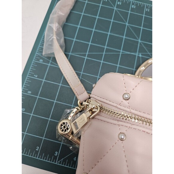 Betsey Johnson Kitsch Mirror Mirror Vanity Crossbody Bag in Blush Pink - Picture 12 of 13